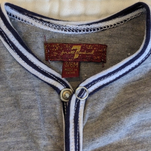 7 For All Mankind baby boys outfit - Picture 4 of 4
